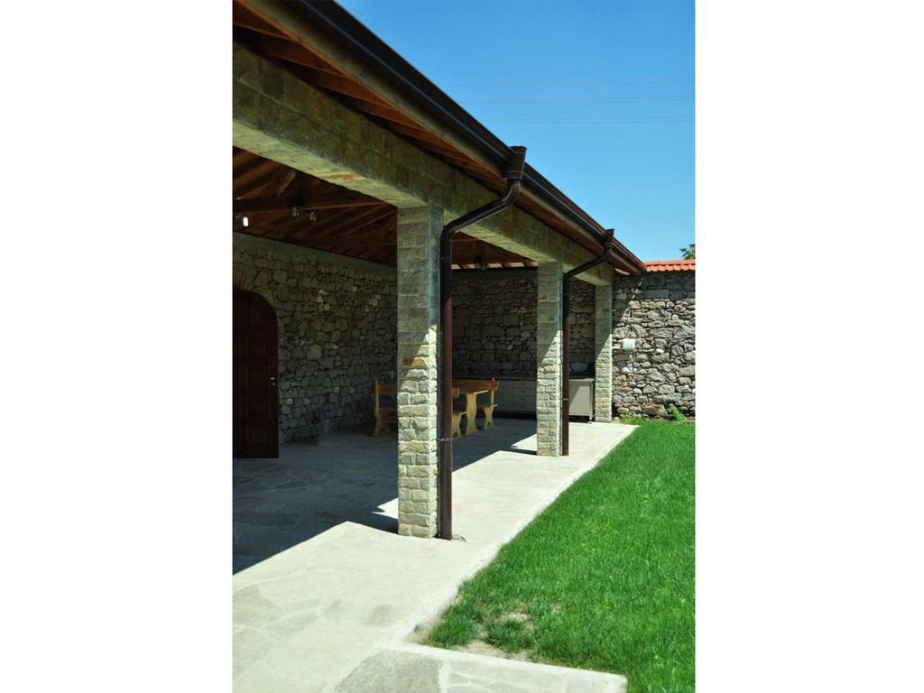 Yustina Villas Guest House Ustina Exterior foto
